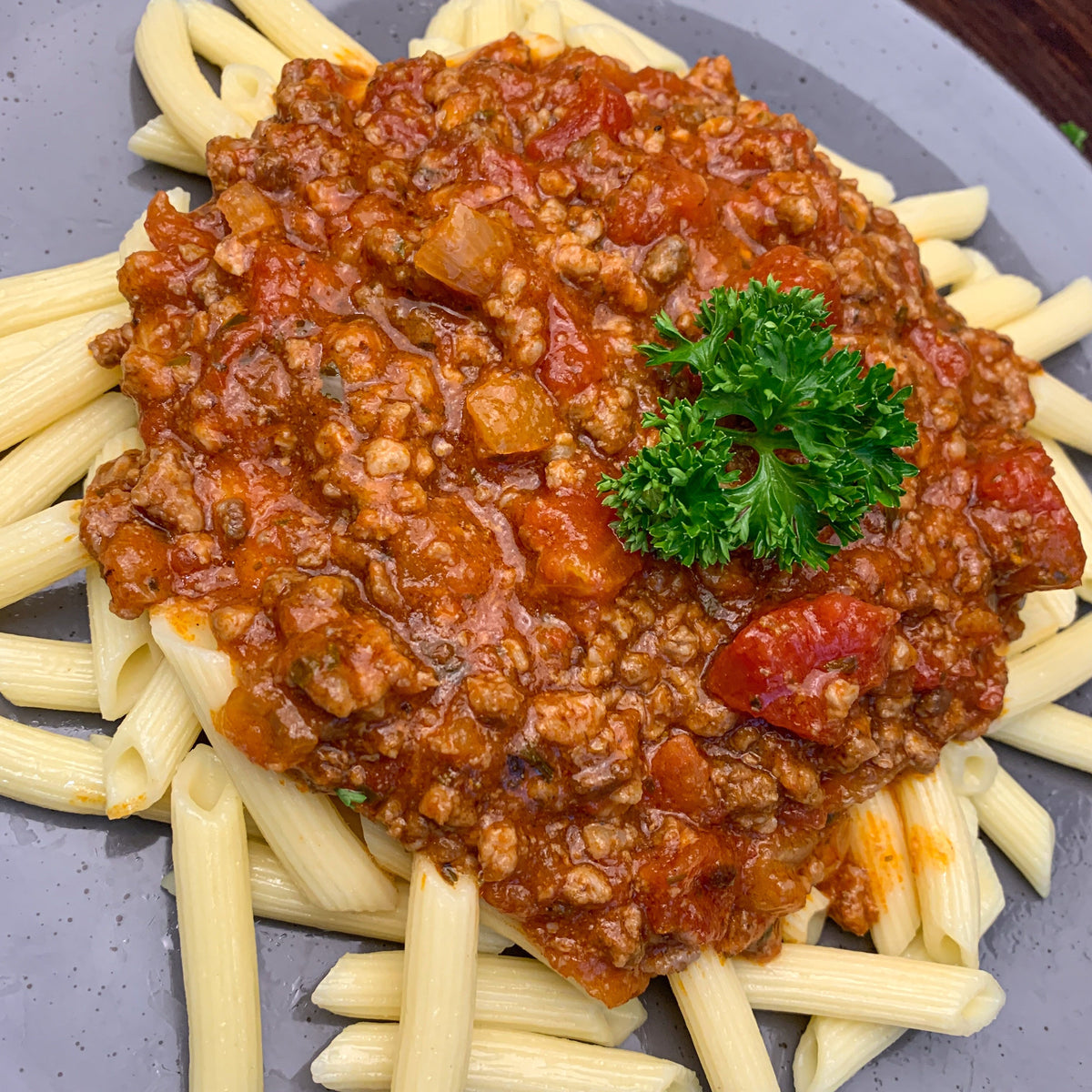 Hausgemachte Bolognese mit Penne