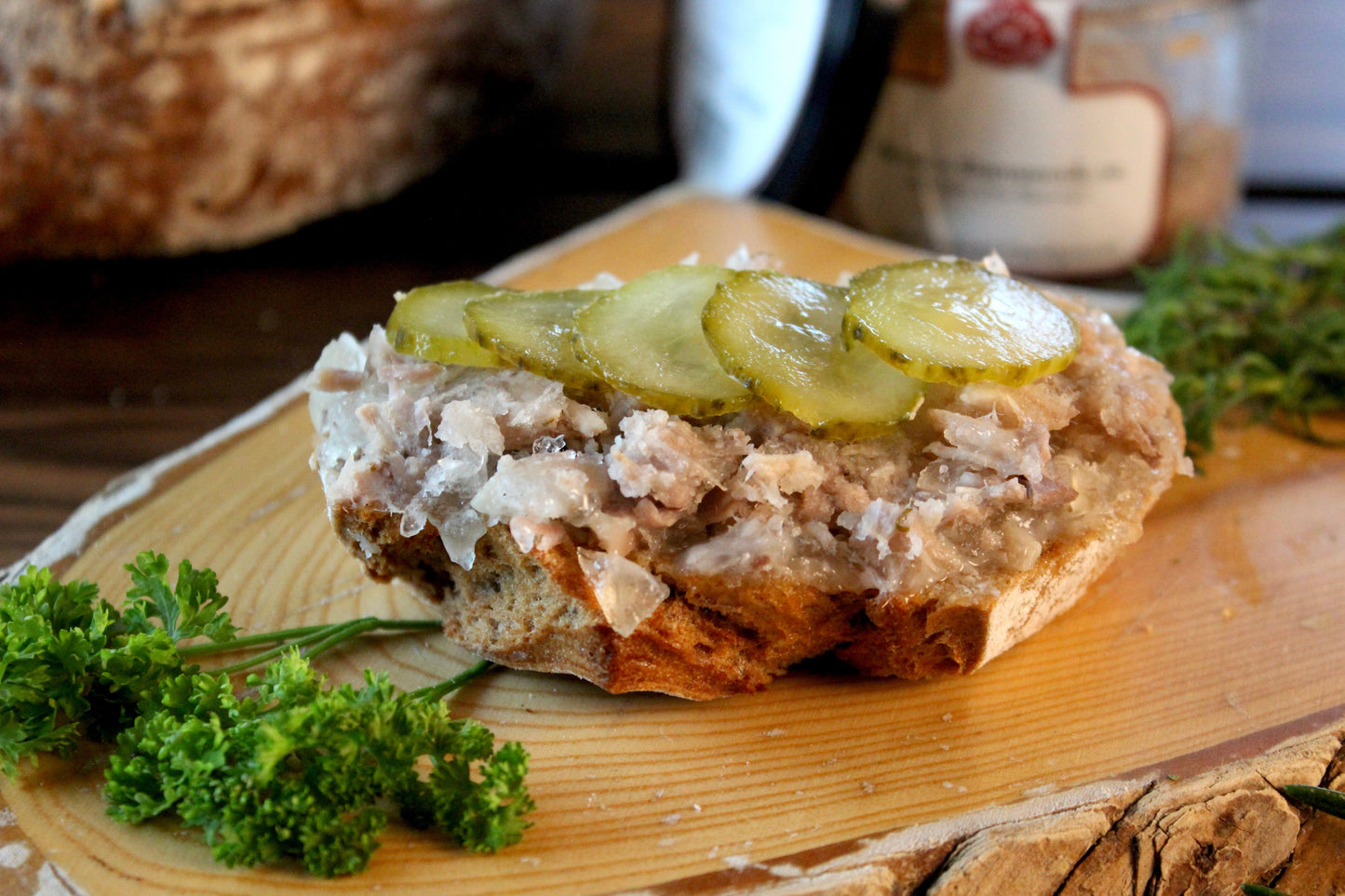 Gänsesülze auf Brot