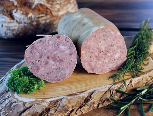 Gutsleberwurst im Darm (grob)