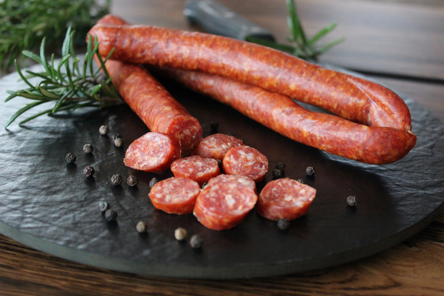 Bierbeißer, geräuchertes Rohwürstchen